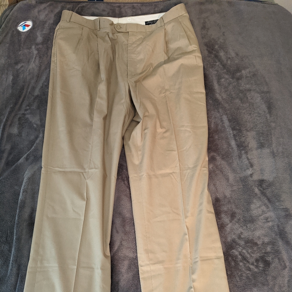 Khaki pants for sale